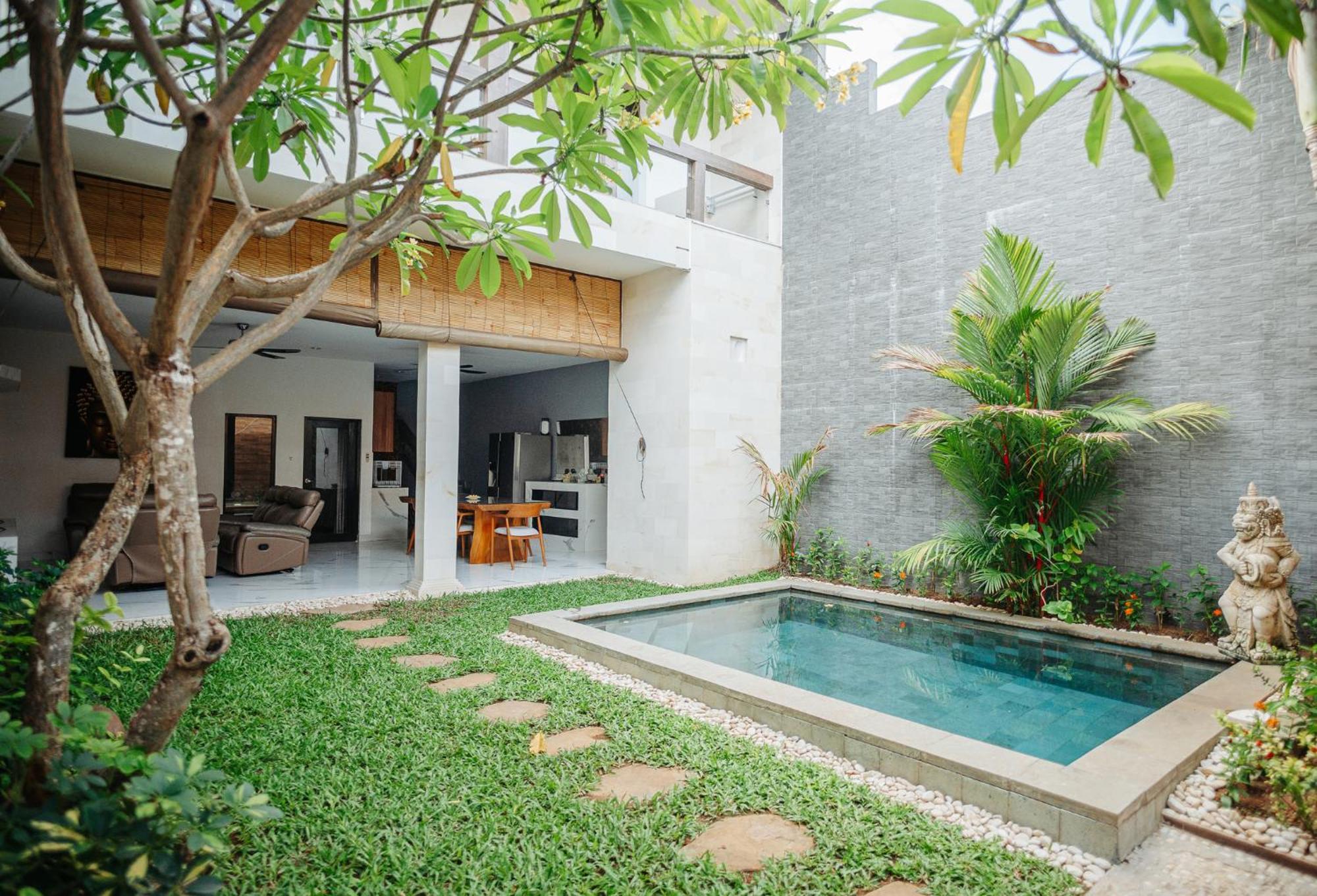 Villa Lora: Retreat For Tranquility And Bliss Sanur  Exterior photo