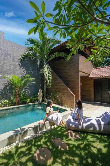 Villa Lora: Retreat For Tranquility And Bliss Sanur  Exterior photo